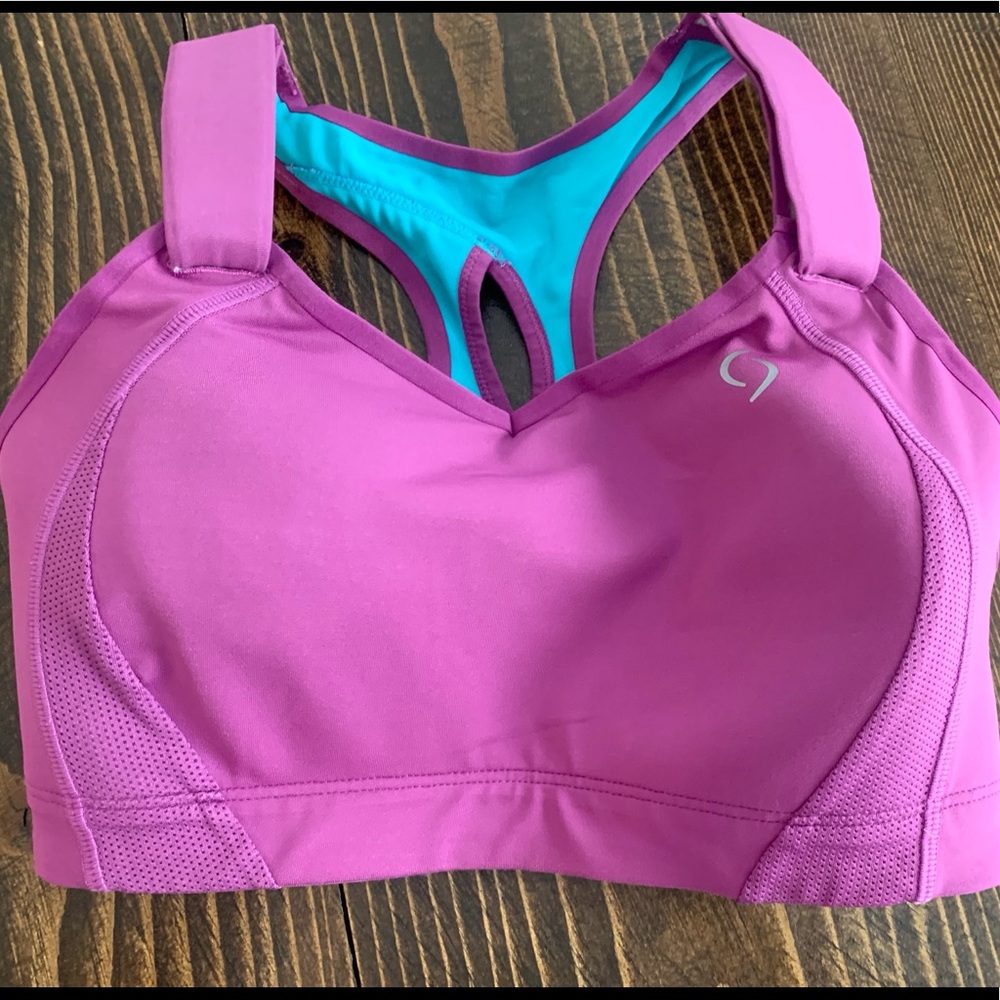 Moving Comfort Juno sports bra 32DD